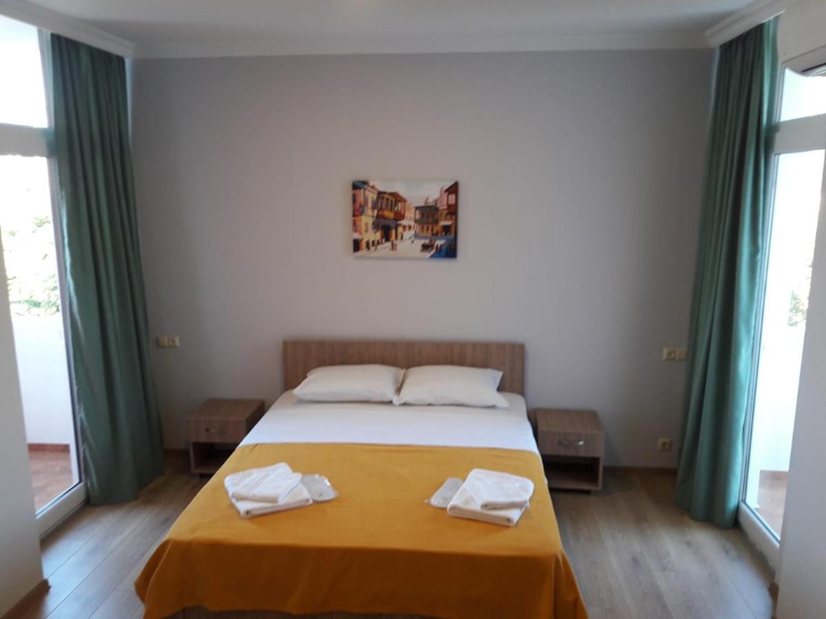 Mimino Aparthotel Batumi Ngoại thất bức ảnh